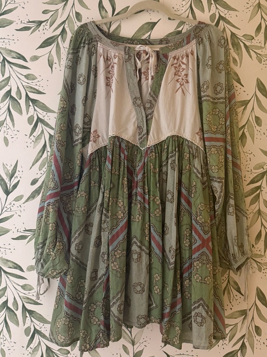 Free People Dresses & Skirts - Free People “Day Dreaming” Mini Dress